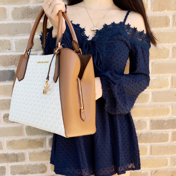 Michael Kors satchel Vanilla MK - Picture 6 of 7